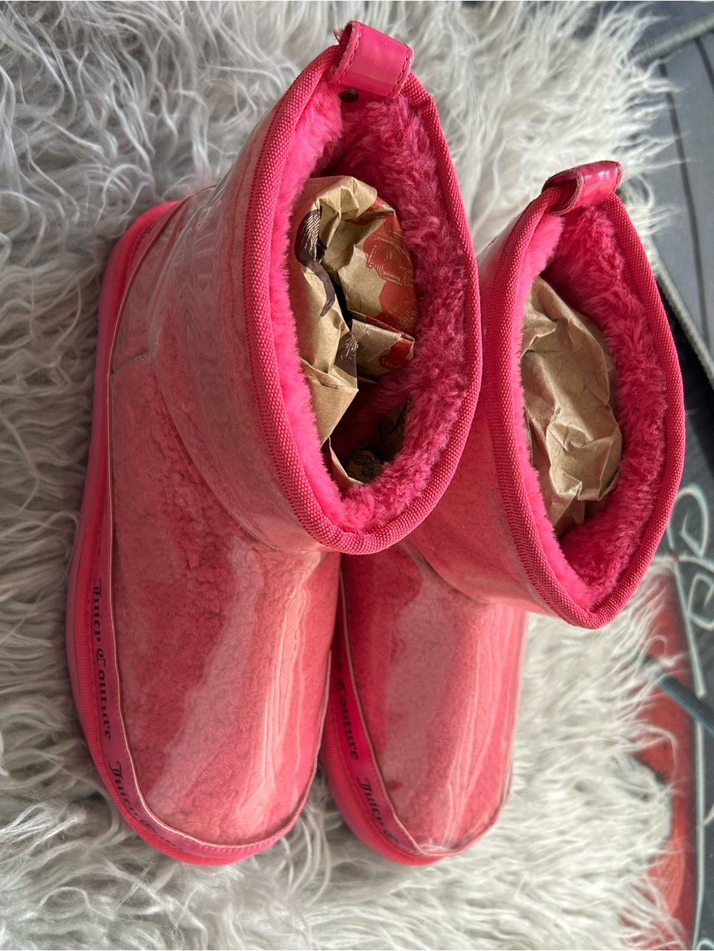 Juicy Couture "Klash" hot pink winter boots - Picture 2 of 15